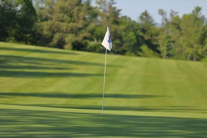 Orchard Creek Golf Course and Restaurant